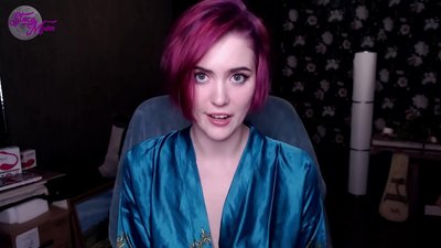 Ynstruksje oer jerk off fan in Russysk famke yn it Ingelsk